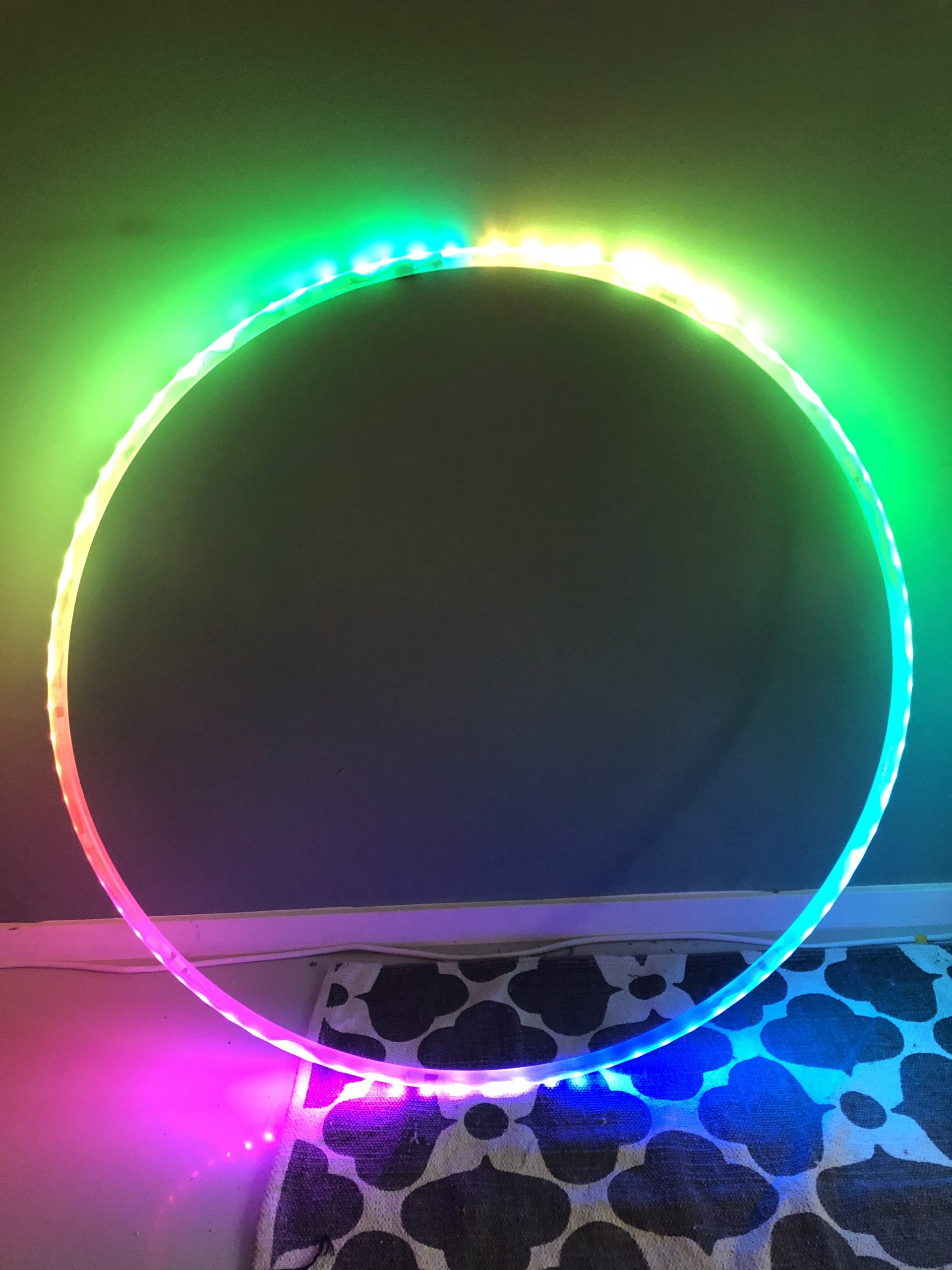 Annick van der Hoest LED hula hoop
